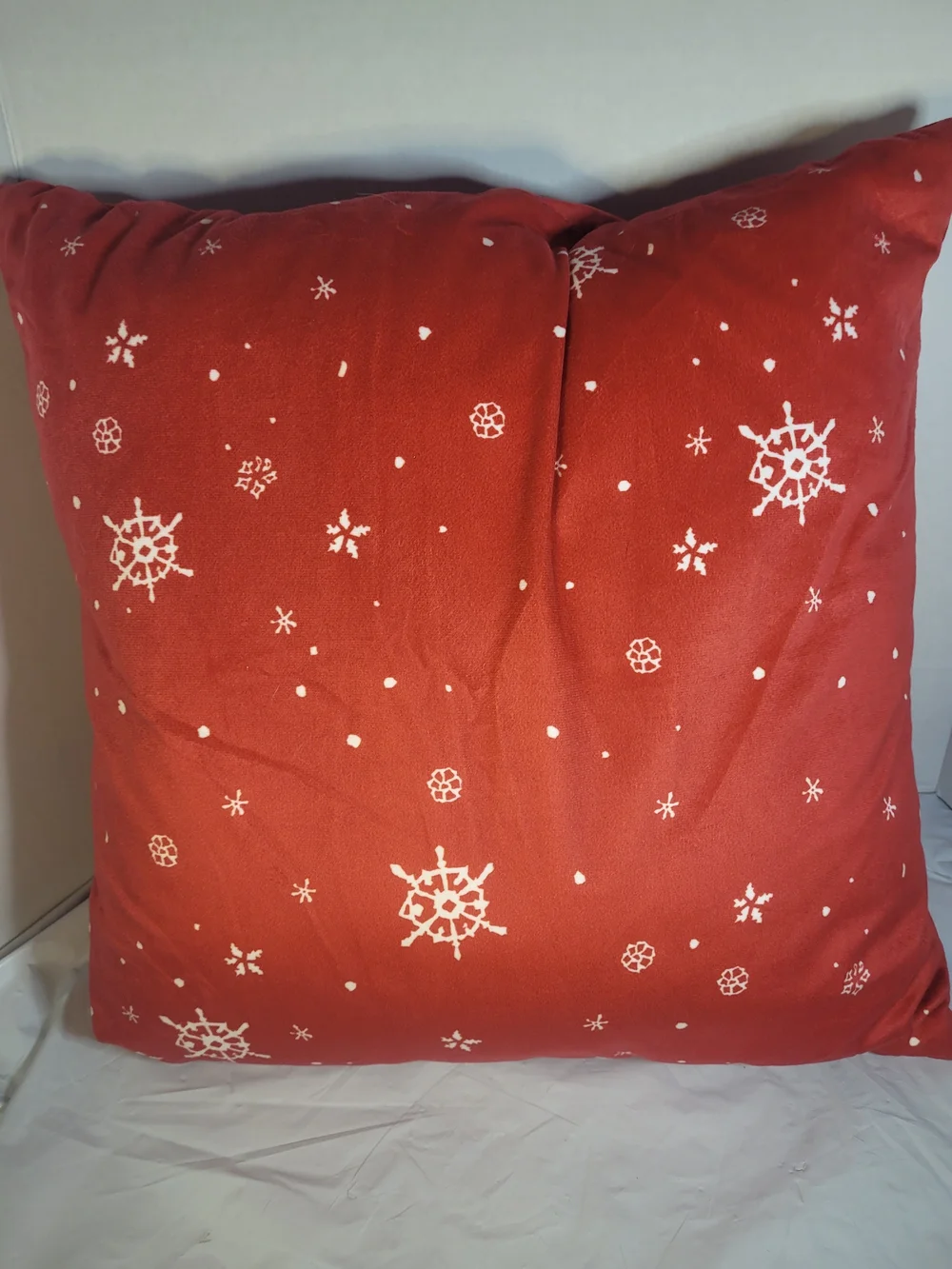 Peanuts Snoopy And Friends Merry Christmas Red Pillow 16 Inch Square No Tag On